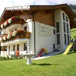 Sonnenschloessl Neustift im Stubaital
