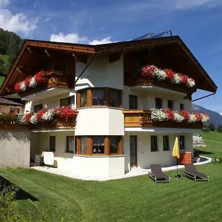 Apartment Sonnenschlössl Neustift im Stubaital